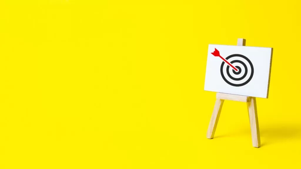 Transforme visitantes em clientes fiéis com remarketing! Descubra como essa estratégia pode impulsionar seu negócio local no Google Ads.